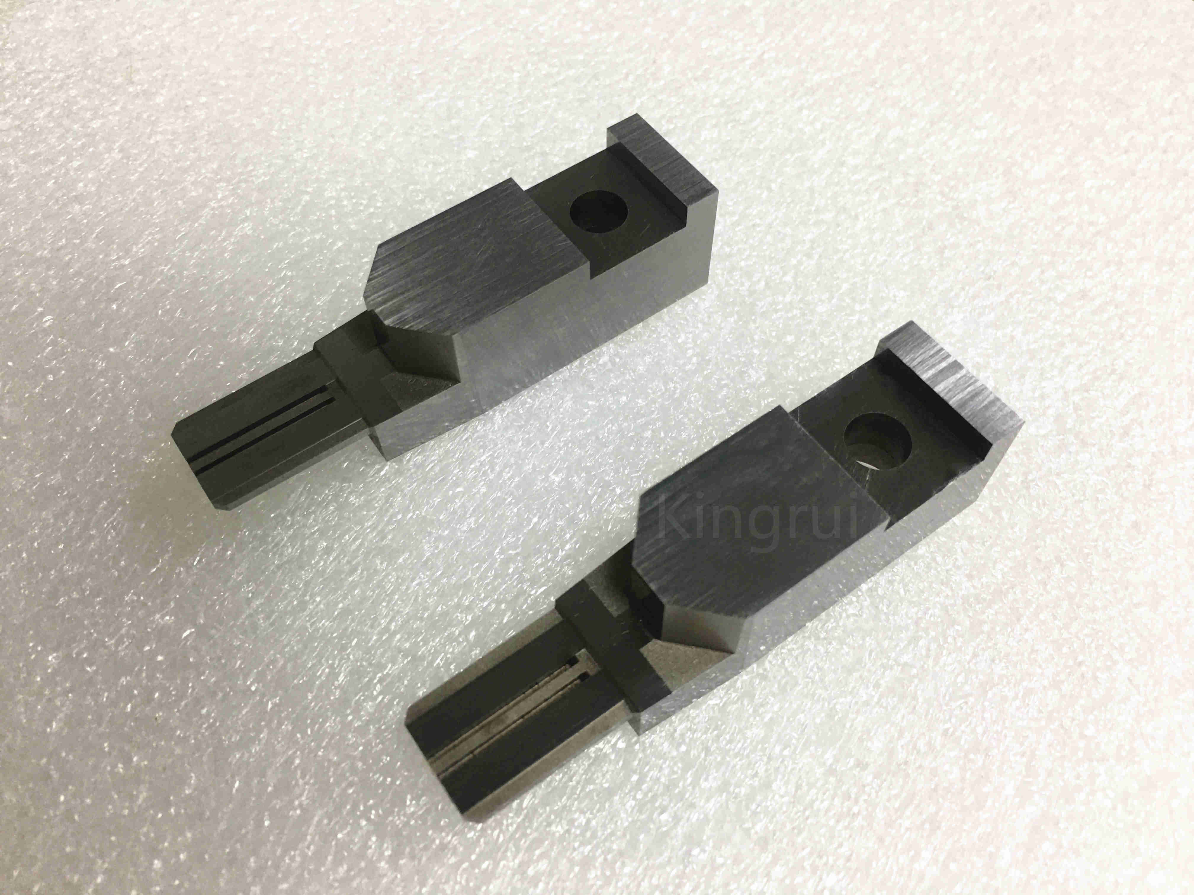 Precision Spare Parts Plastic Mold Parts And Assemblies For Connector Industry
