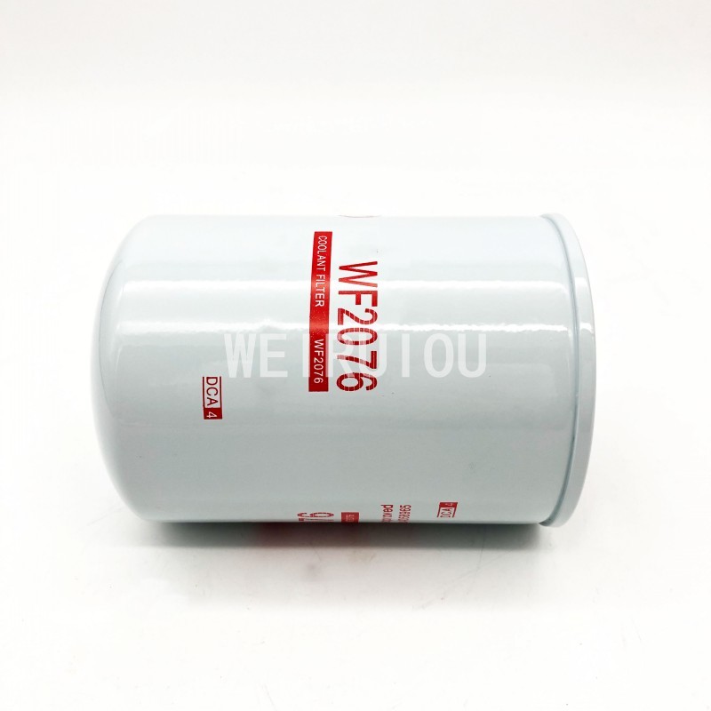 ISO9001 2kg Excavator Spin On Coolant Filter 4058965 WF2076