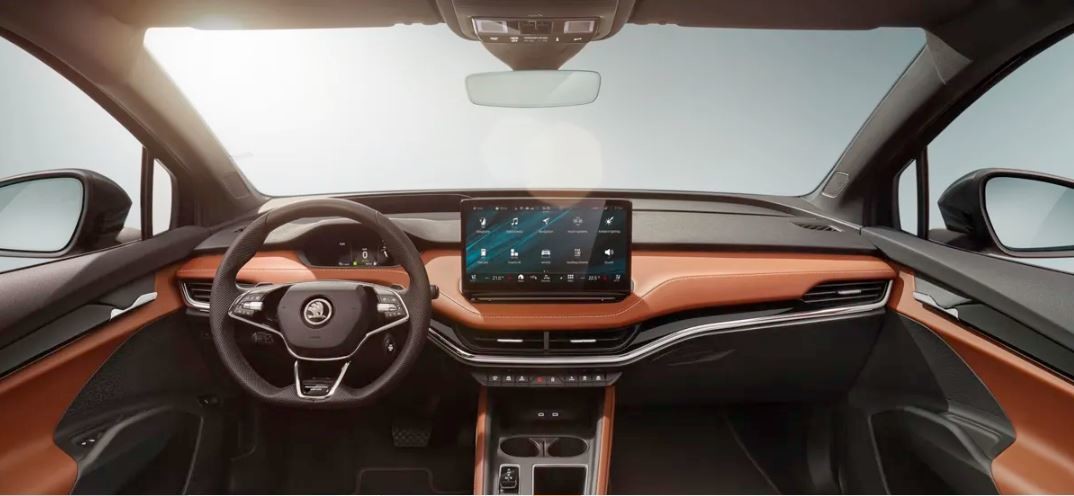 confortable enough riding&commendably quick at Skoda Enyaq iv80 82kWh battery single motor,rear-wheel drive electric car