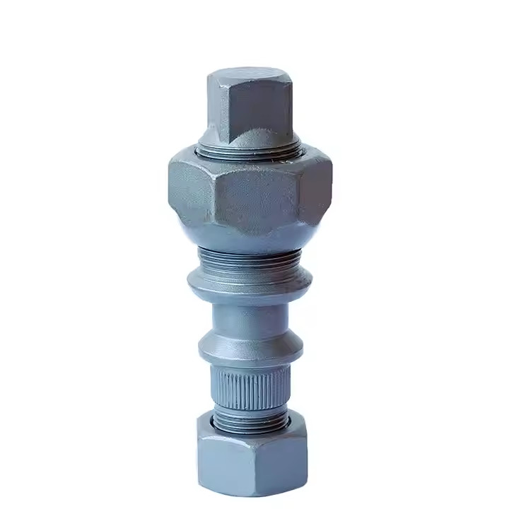 High Strength Galvanized Wheel Spacer Bolts Hub Bearing Bolts M20x1.5/M22x1.5 For ISUZU