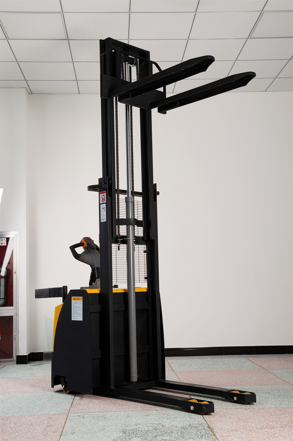 1200KG 24V 210Ah 3 Stage Electric Pedestrian Stacker