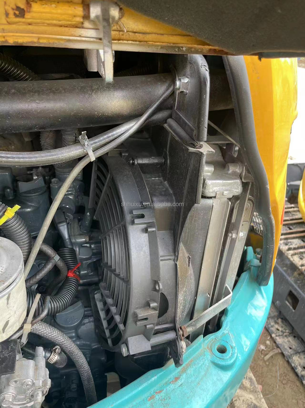 Used hydraulic crawler excavator komatsu30 ,second hand excavator KOMATSU30 good quality with cheap price for sale