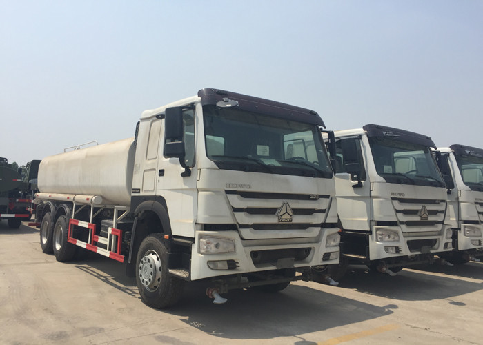 Fire Fighting Potable Water Truck Road Or Ming Site Dusty Restrain