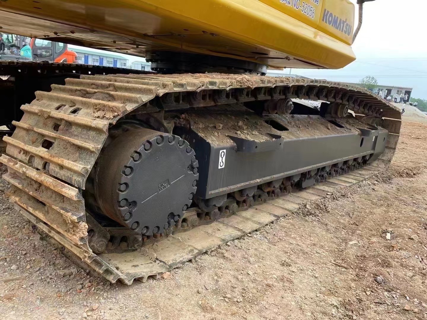 Original Color Second Hand Komatsu 240 Excavator PC240