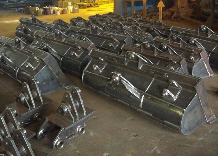 Professional Excavator Heavy Duty Tilt Bucket With Bolted Cutting Edge For Crawler Excavator