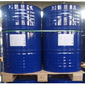 Low Density Polyurethane Spray Foam Thermal and Sound Insulation Part aPart B