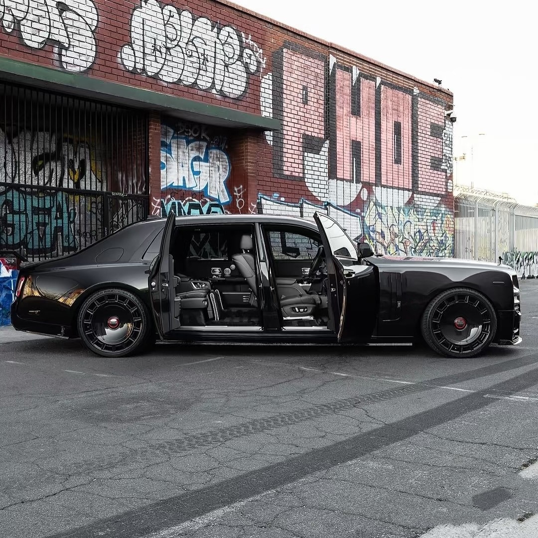 RR11 Rolls Royce Phantom Body Kit MSY Style Front And Rear Bumper Spoiler On Hood