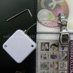 Square Shaped Anti Theft Retractable Tethers With Loop Cable End