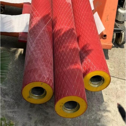 Quality Metallurgical Industrial Rubber Roller 13000mm Length Custom Rubber Rollers for sale