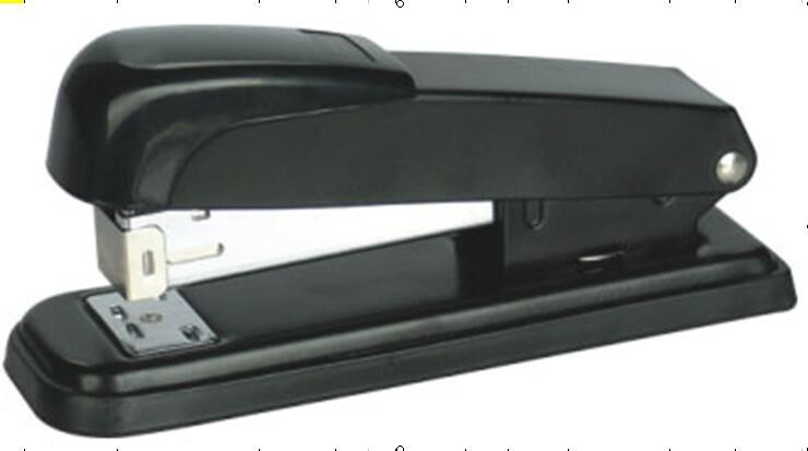 No.613 Promotion Hot Sale Black Stapler For 24/6 26/6 Staples 20 Sheets Paper