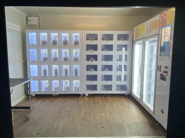 Metal Frame Self-service Bread Machine Enhance Your Sales Channels Customer