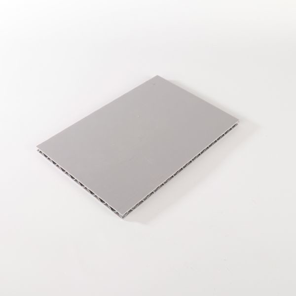 Light Weight Plastic Honeycomb Panels 3mm - 20mm Corrugated Pp Board Sheet Hollow Plate