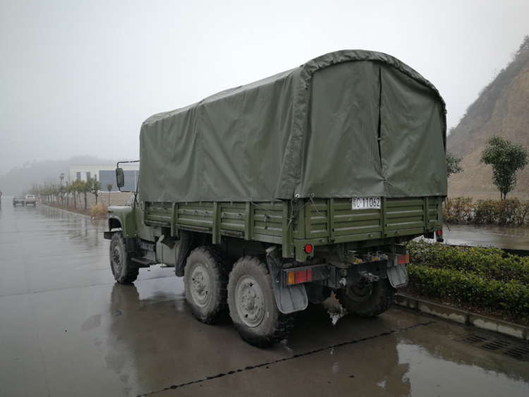 Advanced ESC System in Dongfeng All Wheel Drive 4x4 6x6 Troop Truck for Delivery