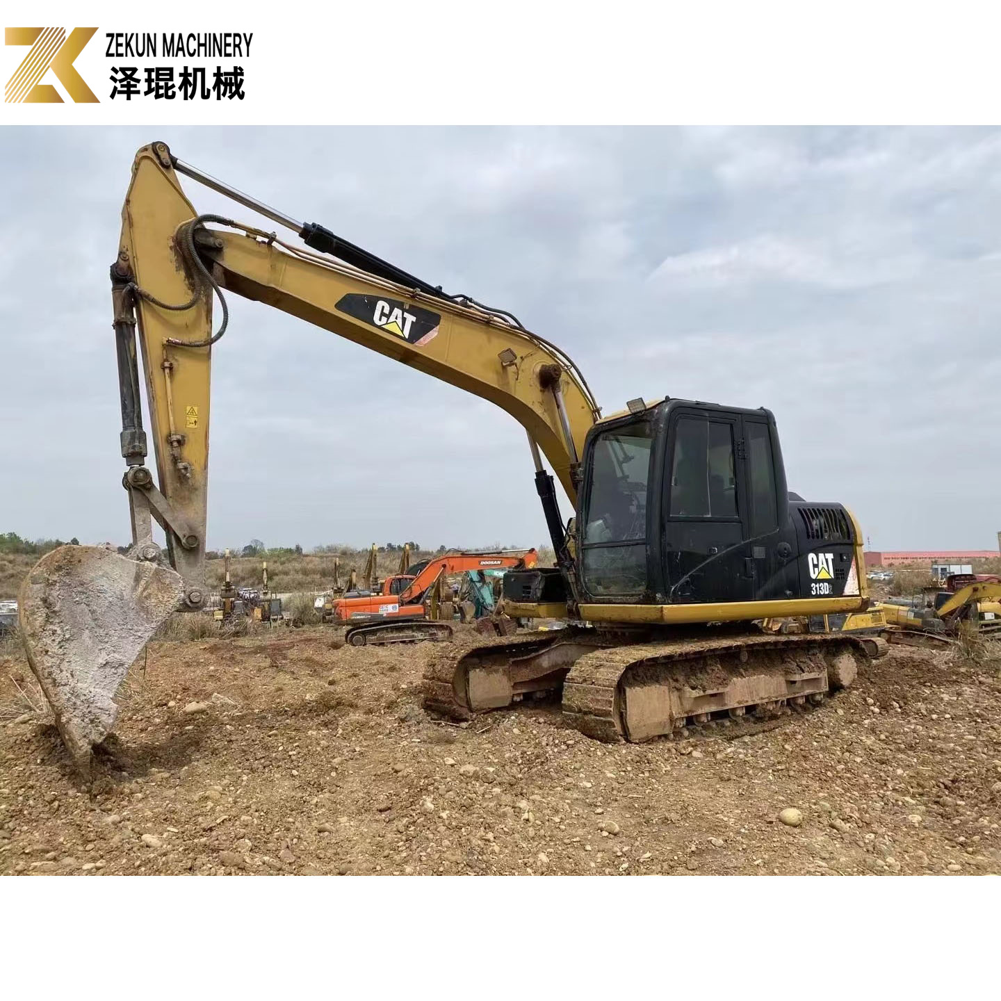 13 Ton CAT 313 Excavator with Caterpillar Engine and Hydraulic Cylinder