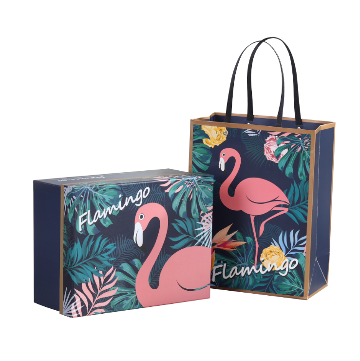 Wholesale Custom Recycled Materials paperboard packaging gift box set paper bag