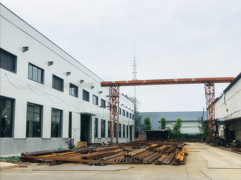 Guyed Wire 5G/4G/3G Mast Galvanized Tubular Steel Telecommunication Tower