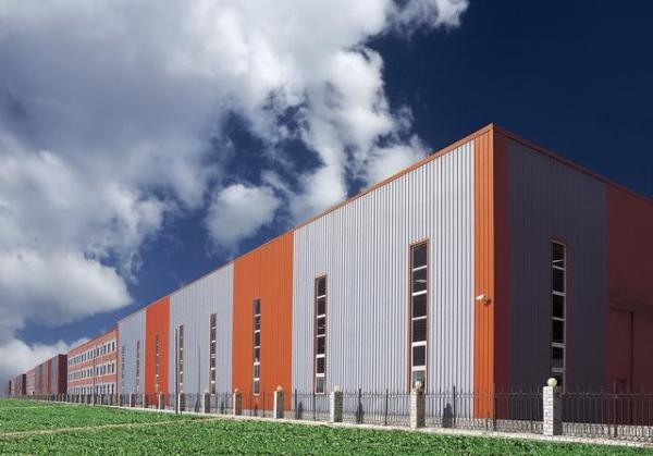 Welded H Steel Beam Main Frame Steel Engineering Building Galvanized Or Painted