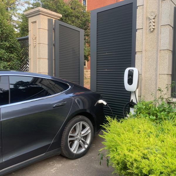 7kw Single Phase Car EV Charger UL IP65 Waterproof LCD Screen 32A GB CE