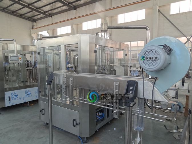 8000kg 16000bph - 18000bph liquid filling machine for 150-320mm Height Bottles