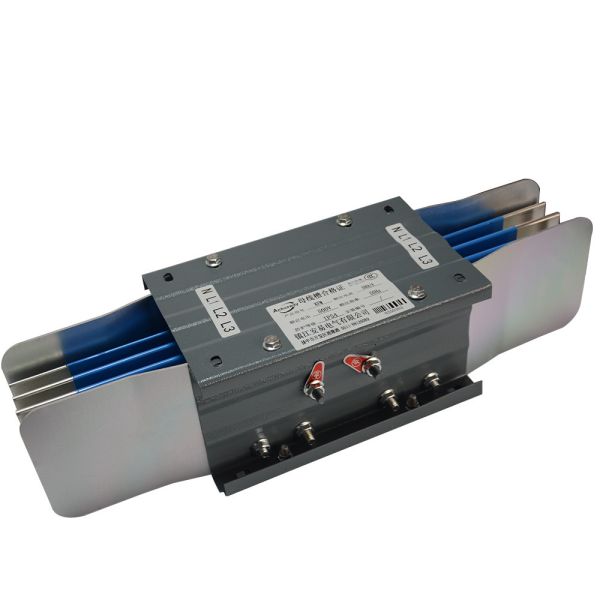 Quality Dense Enclosed Plug In Busduct System 6300A Pouring Bus Duct for sale