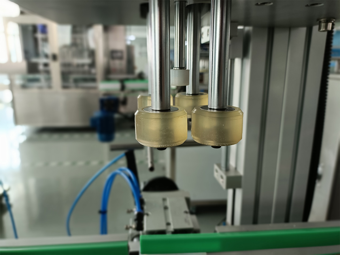50L Desktop Automatic Screw Capping Machine for Glass Plastic Bottle Cap Sealing