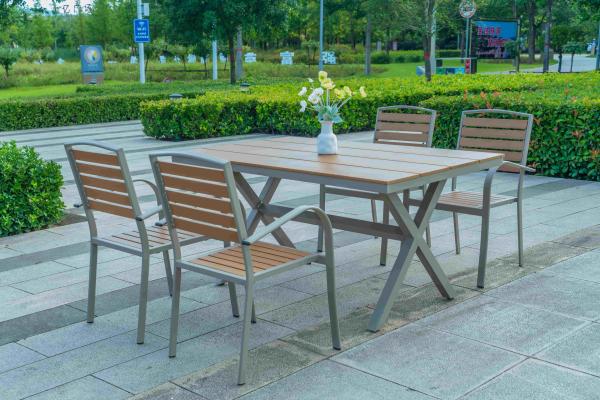 Outdoor Poly Wooden Dining Table And Chairs Plastic Wood Patio Table And Chair