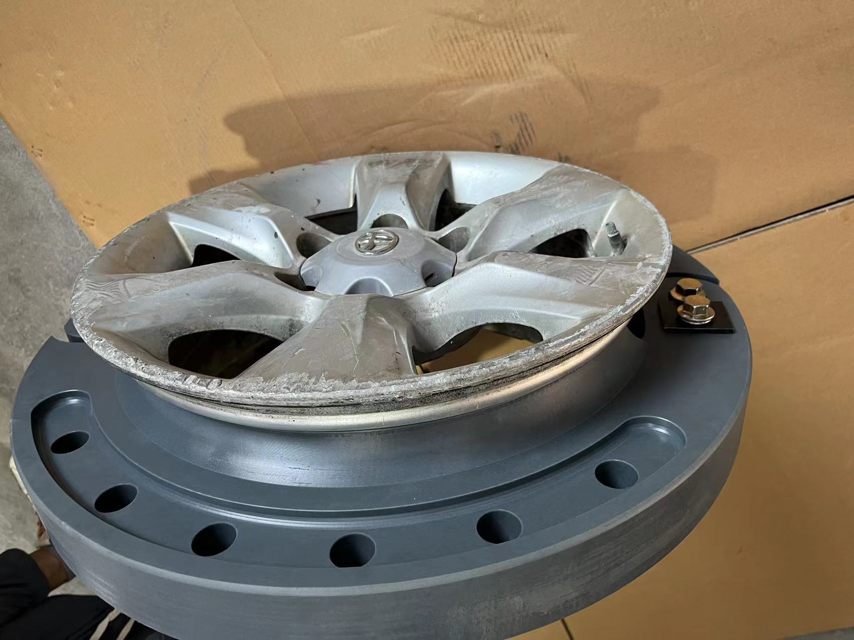 MPV SUV Special Vehicle Tire Runflat Insert 225/75R16C 11R22.5
