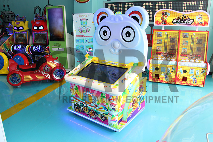 Raccoon Hitting Adventure Redemption Game Machine Hammer Arcade Game