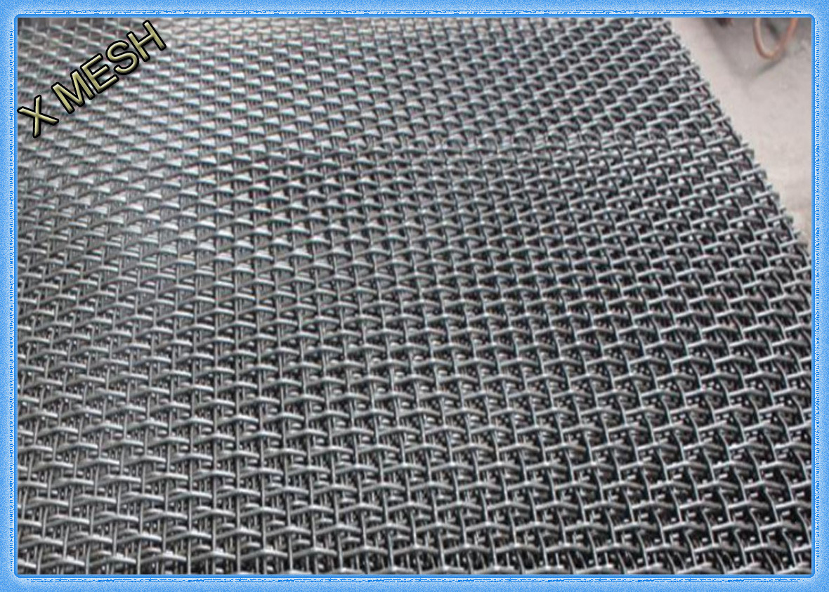 Quarry / Stone Crusher Crimped Sand Vibrating Screen 1.5*2M Size Wear Proof