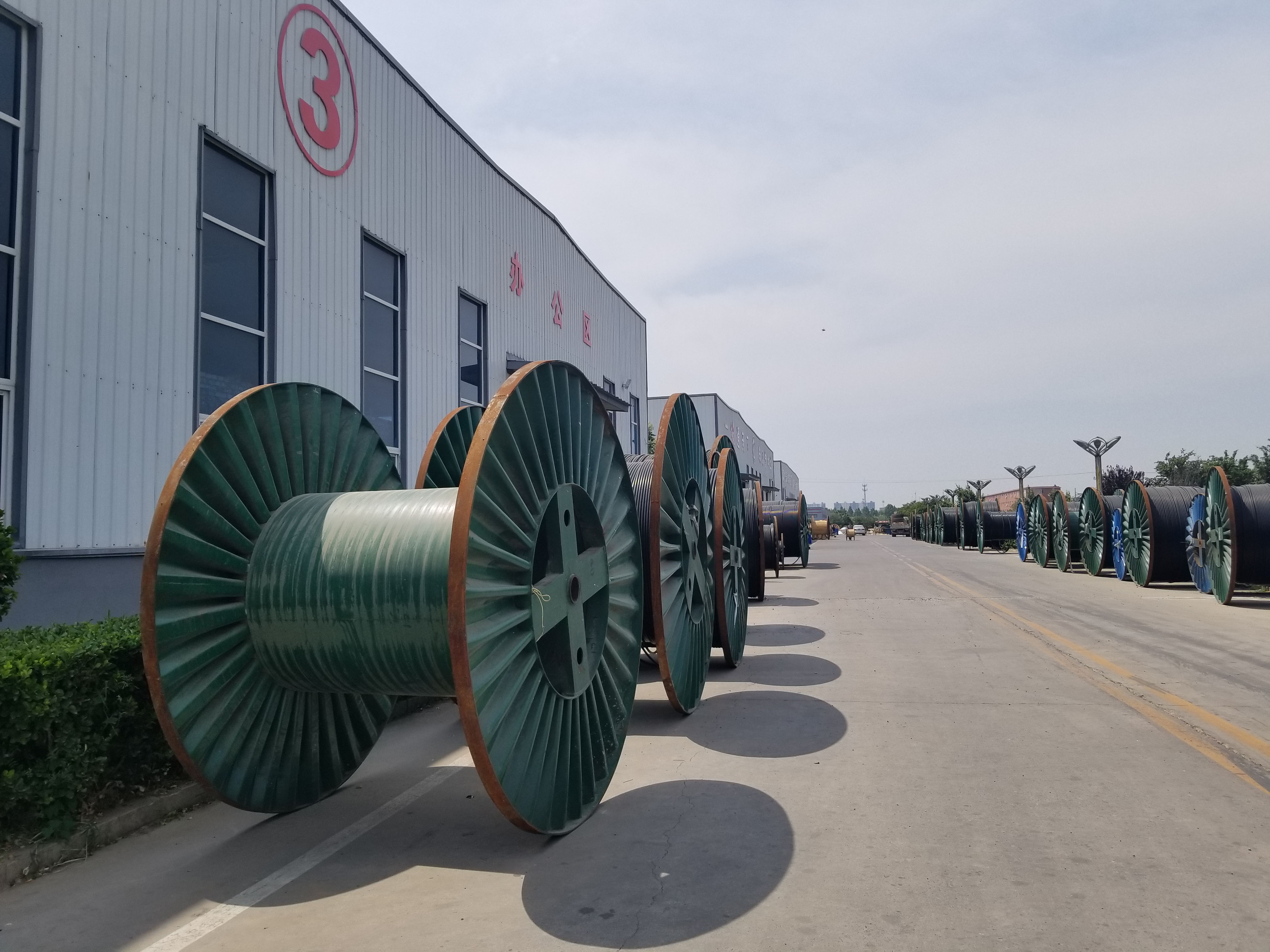 300mm2 400mm2 8.7/10 15 kV Steel Tape Armoured High Voltage Aluminum Power Cables
