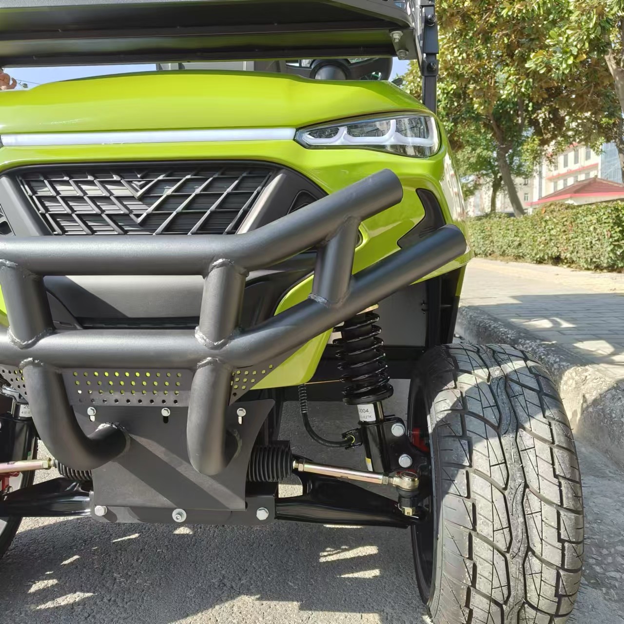 Premium Golf Cart: Combining Elegant Design Superior Comfort Exceptional Performance