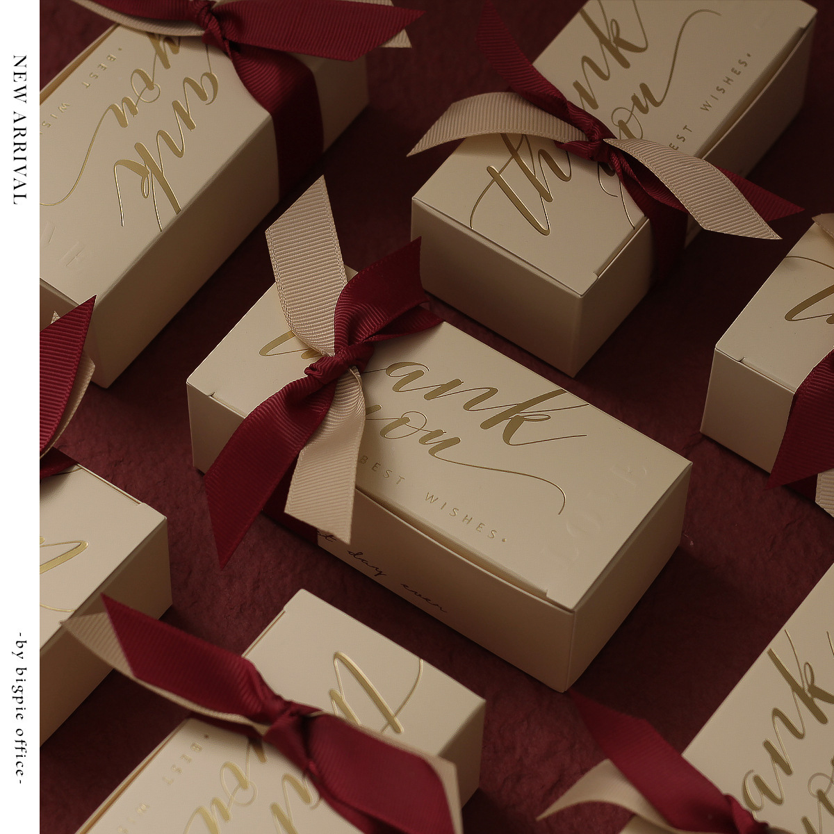 Personalized Gift Boxes Made Easy with Our Custom Folding Recyclable Color Ribbon