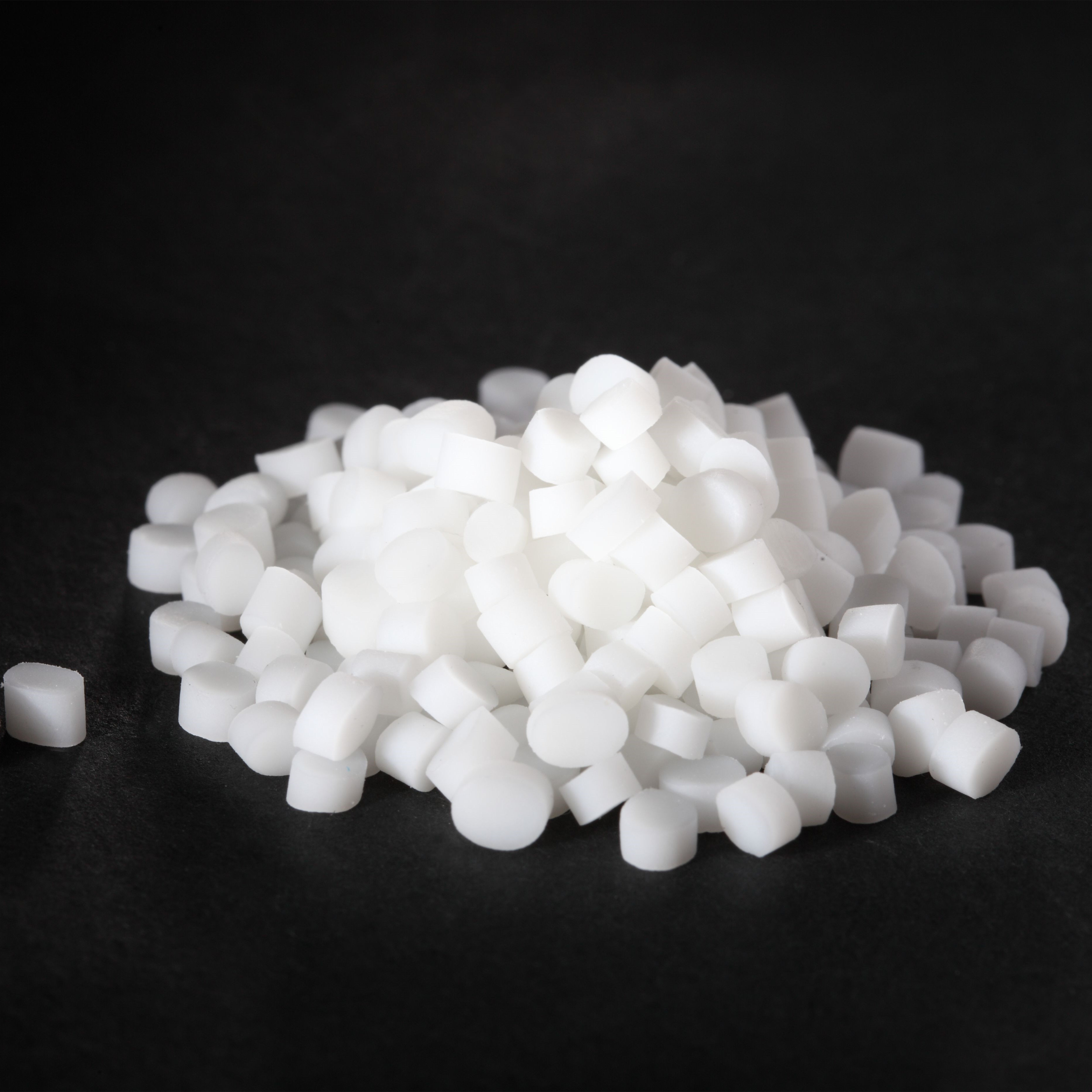 White Opaque 10A~95A Thermoplastic Elastomer Compound Material for Ice Tray