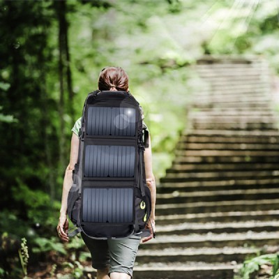 Monocrystalline 20W Solar System Backpack 68L With Solar Panels Charger