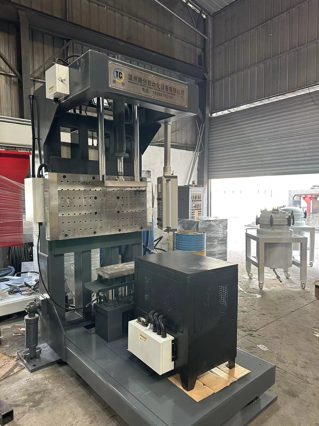 APG Insulator Bushing SF6 Transformer Clamping Machine