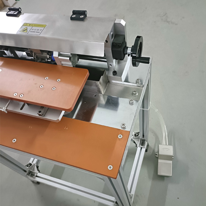 Crimping Bending And Cutting Metal And Plastic Single Spiral Coil Machine NB-260