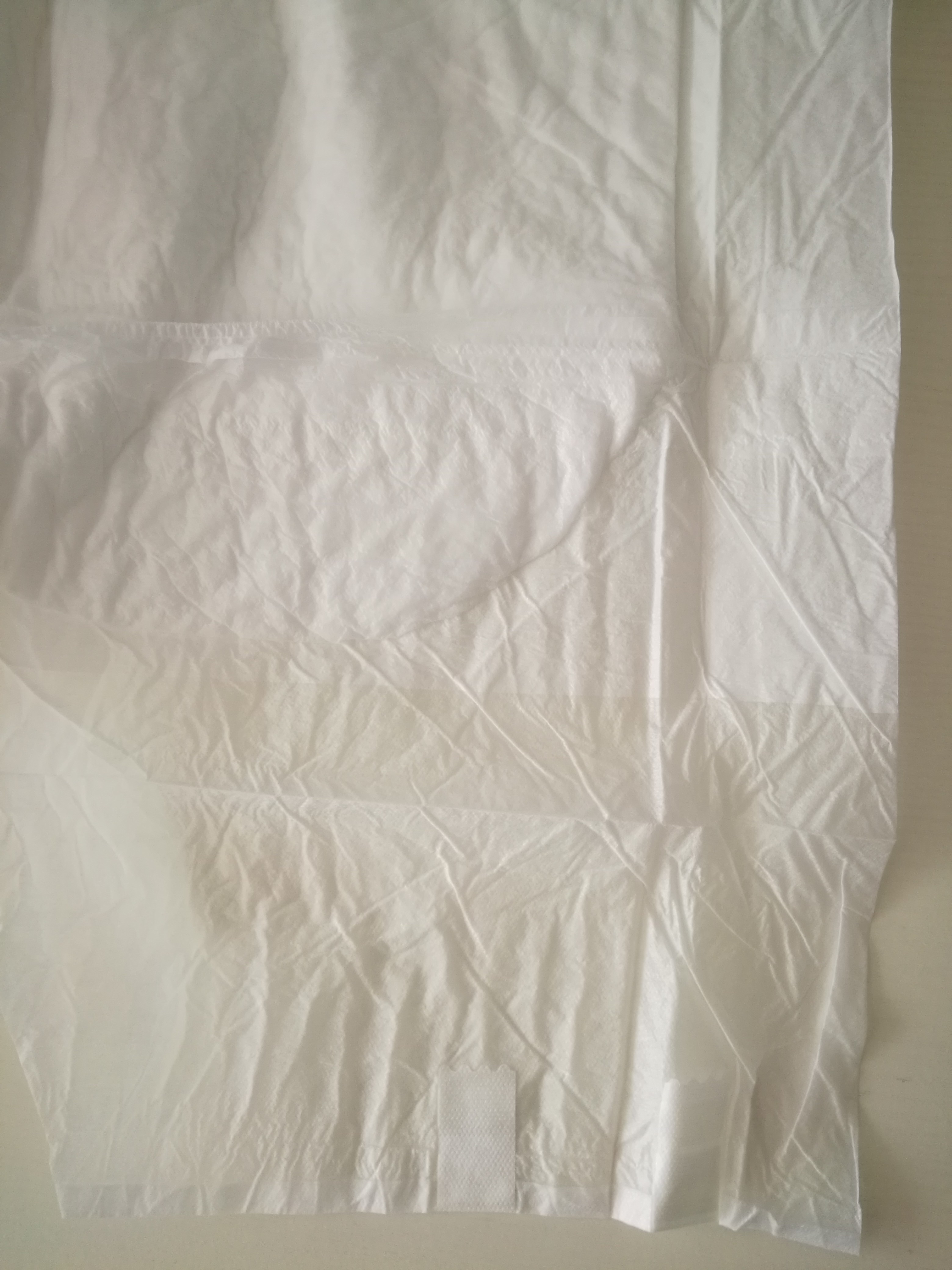Soft Airy Single Use Adults Diapers