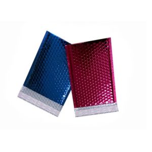 China Shockproof Metallic Bubble Mailers Padded Bubble Wrap Packaging Envelopes on sale