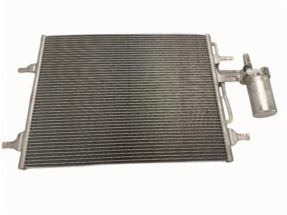 OE 31332027 31305212 AC Condensers For Volvo Condenser Air Conditioning Part