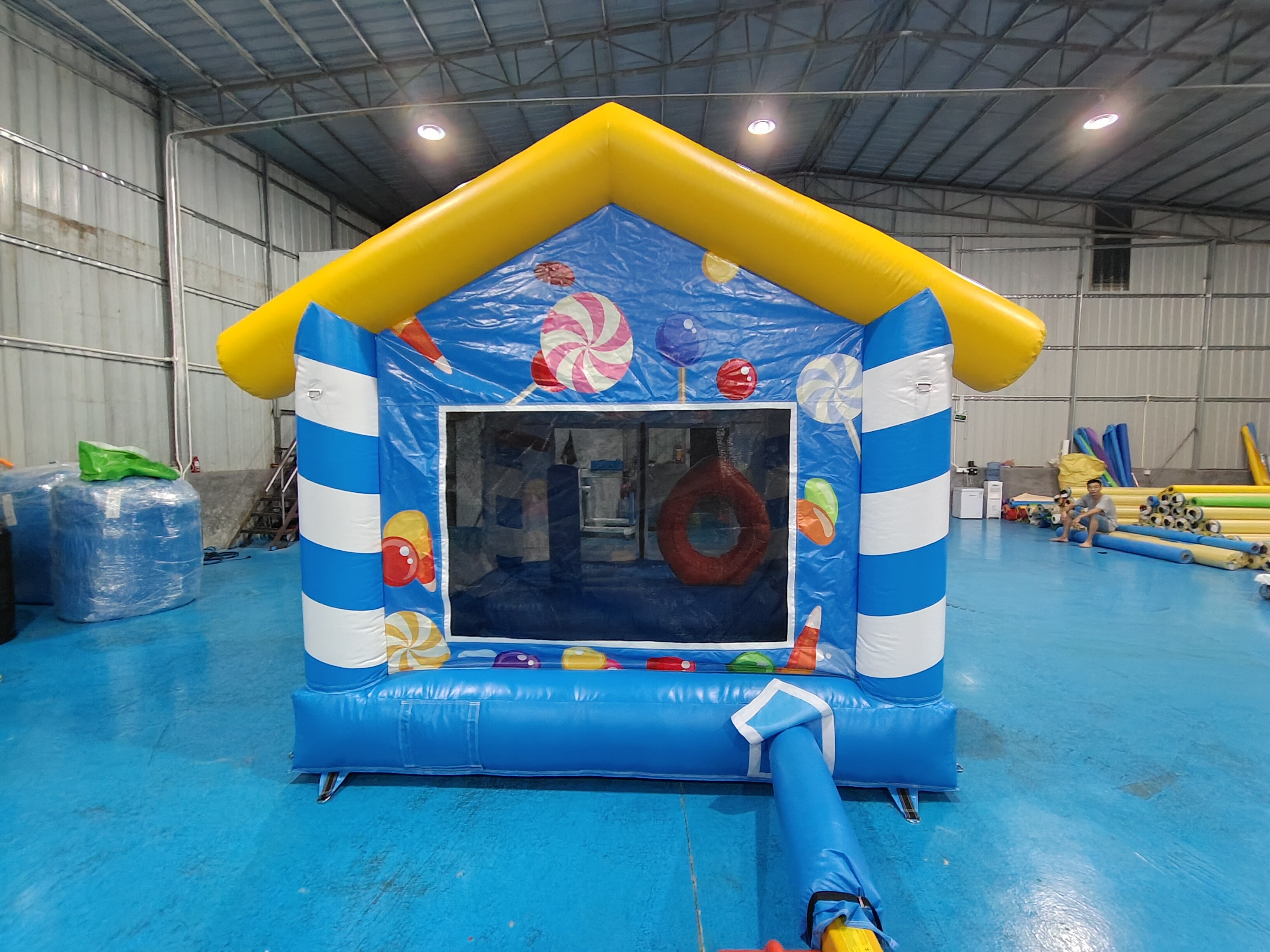 Commercial Grade Outdoor Indoor Inflatable Bounce House Blue Candy House Inflatable Jumping Castle For Kids