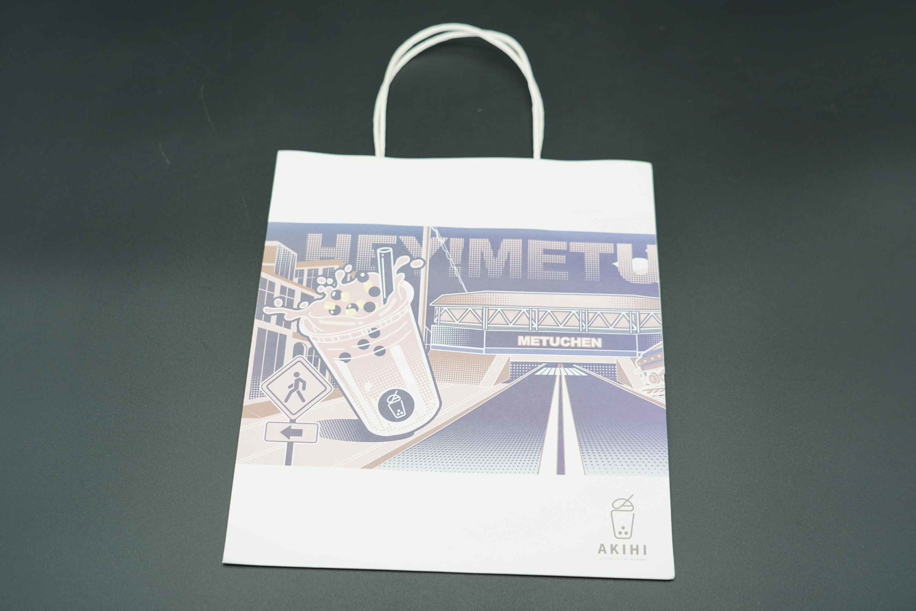 White Unique Custom Printed Paper Bags Recyclable Extra Large Bottom