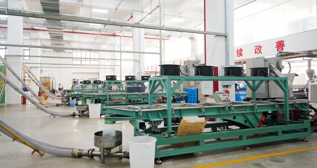 Custom Hardness & Color Recyclable TPE Granules High Tensile Elastic for Shoe Soles for Footwear