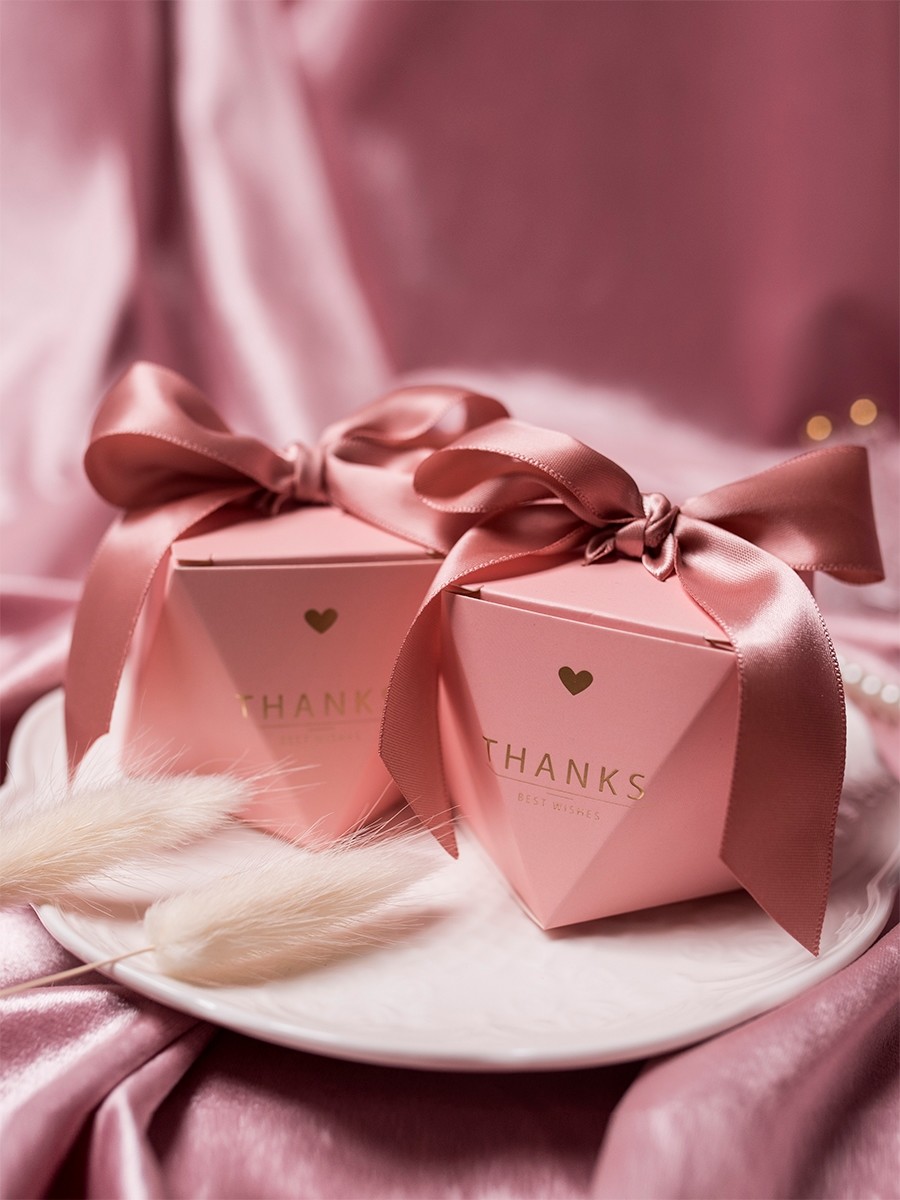 Pink European Type Fancy Paper Boxes Folding Food Candy Packaging For Wedding Gifts Party