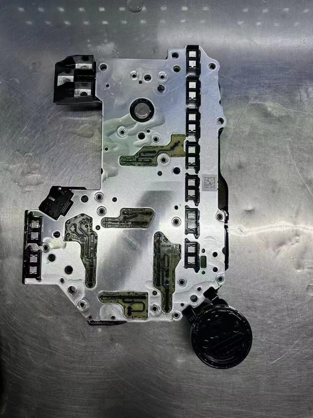 Aluminum Valve assembly A7252709011 A0002704300 for Electrohydraulic Control Module