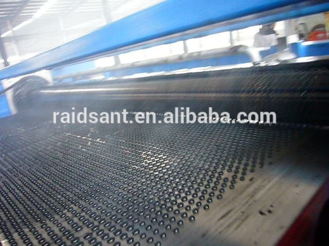 Steel belt granulator for textile auxiliaries