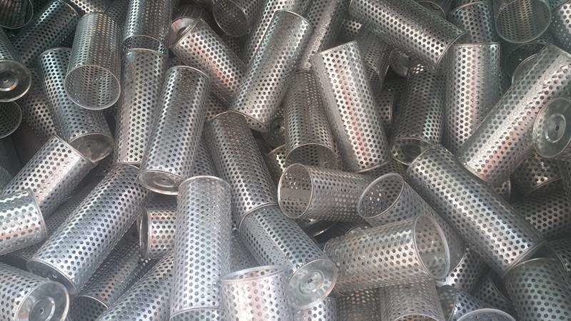 Perforated Stainless Steel Tubing , Ss Mesh Filter Tube 9"X 1" 8.5"X 1"