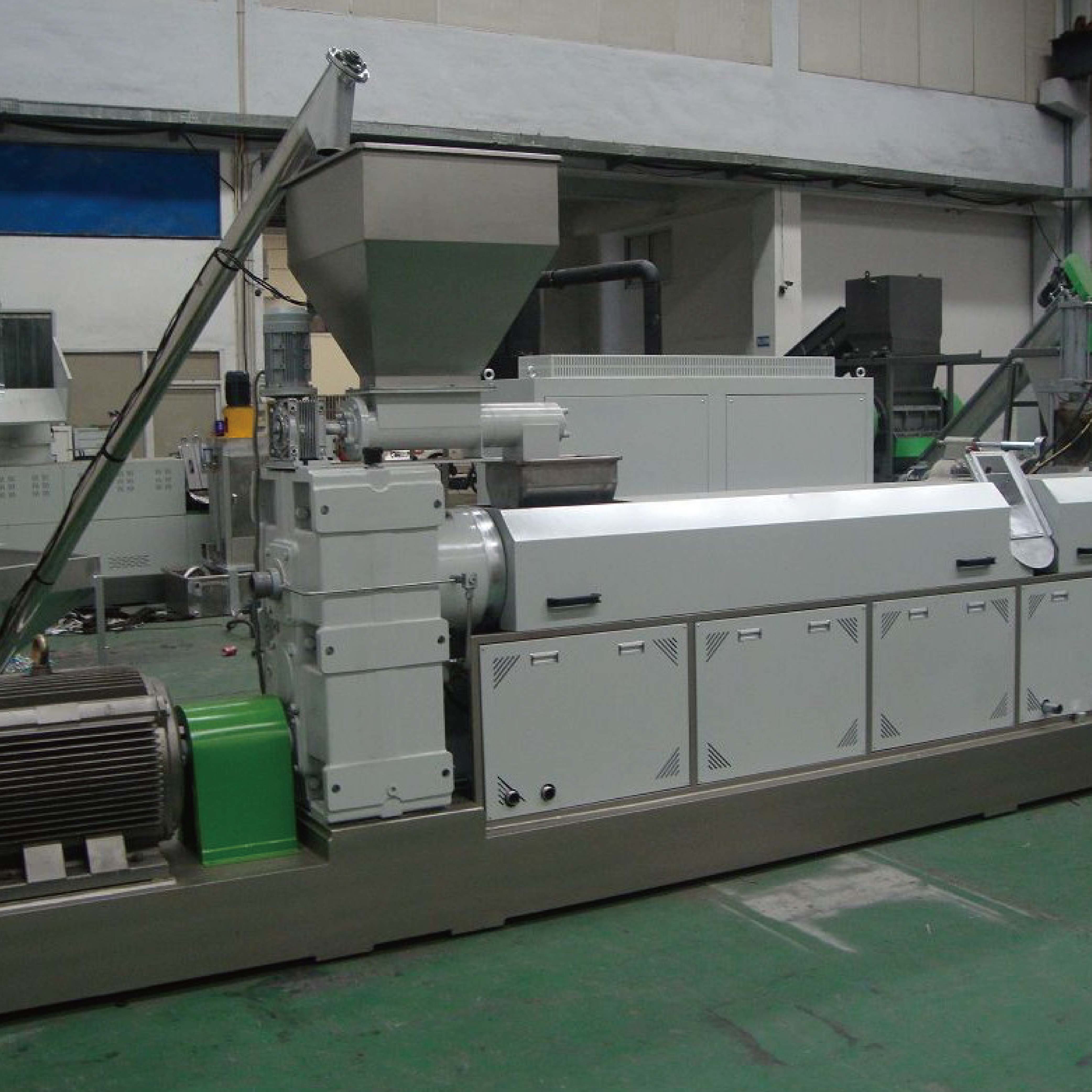 Automatic Two Stage Extruder Machine Rubber Carbon Black Masterbatch Kneader Mixer