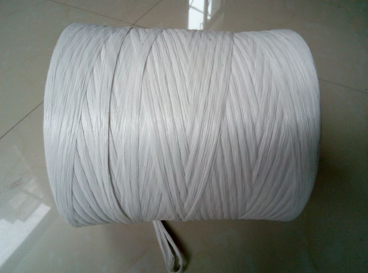 OI 28 Low Smoke Halogen Free Twisted Yellow FR PP Filler Yarn 125000D Flame Redardant