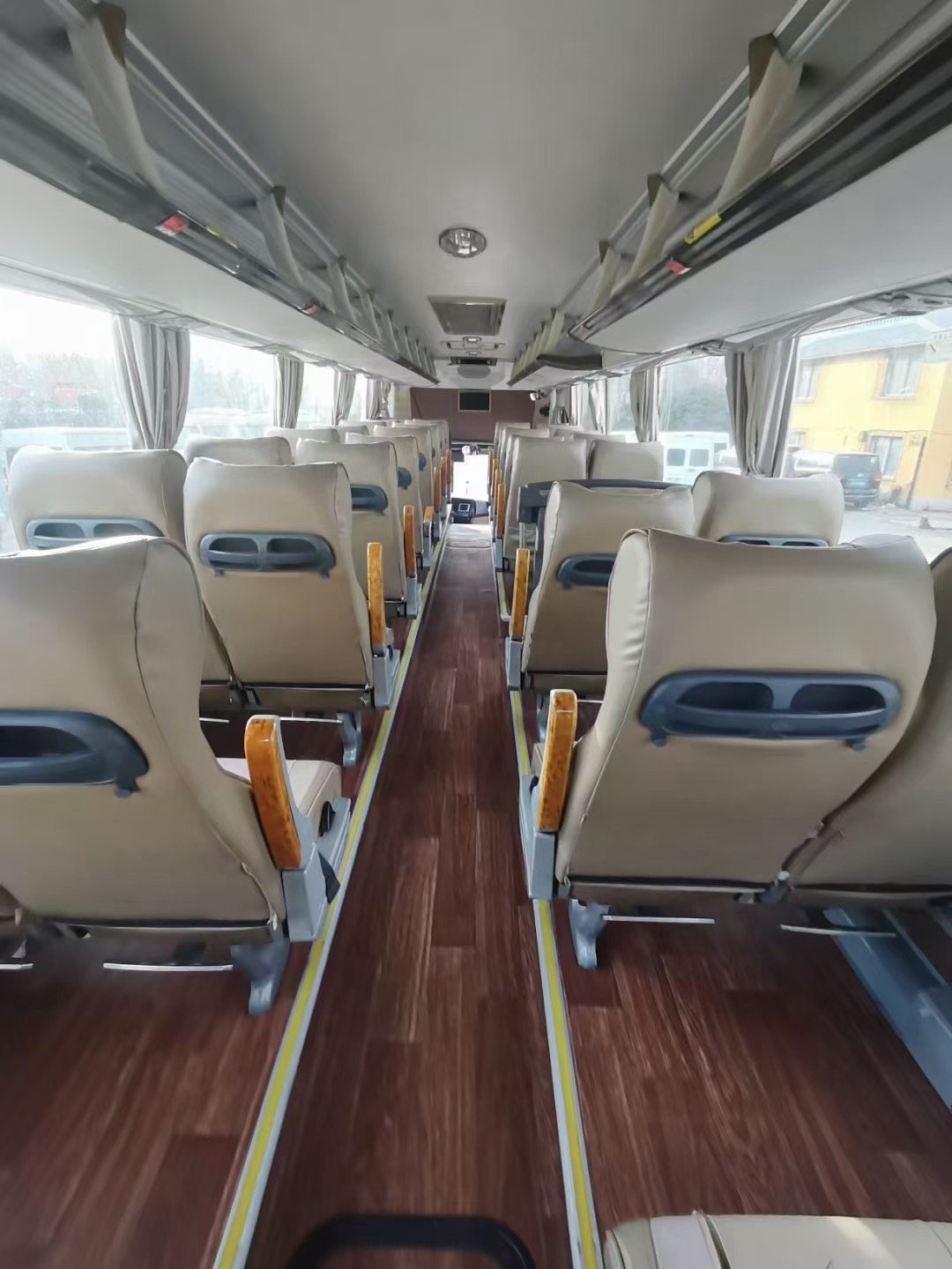 Second Hand Used Bus Kinglong Coach 39 Seats XMQ6129 Luxury Group Passenger Transportation A/C
