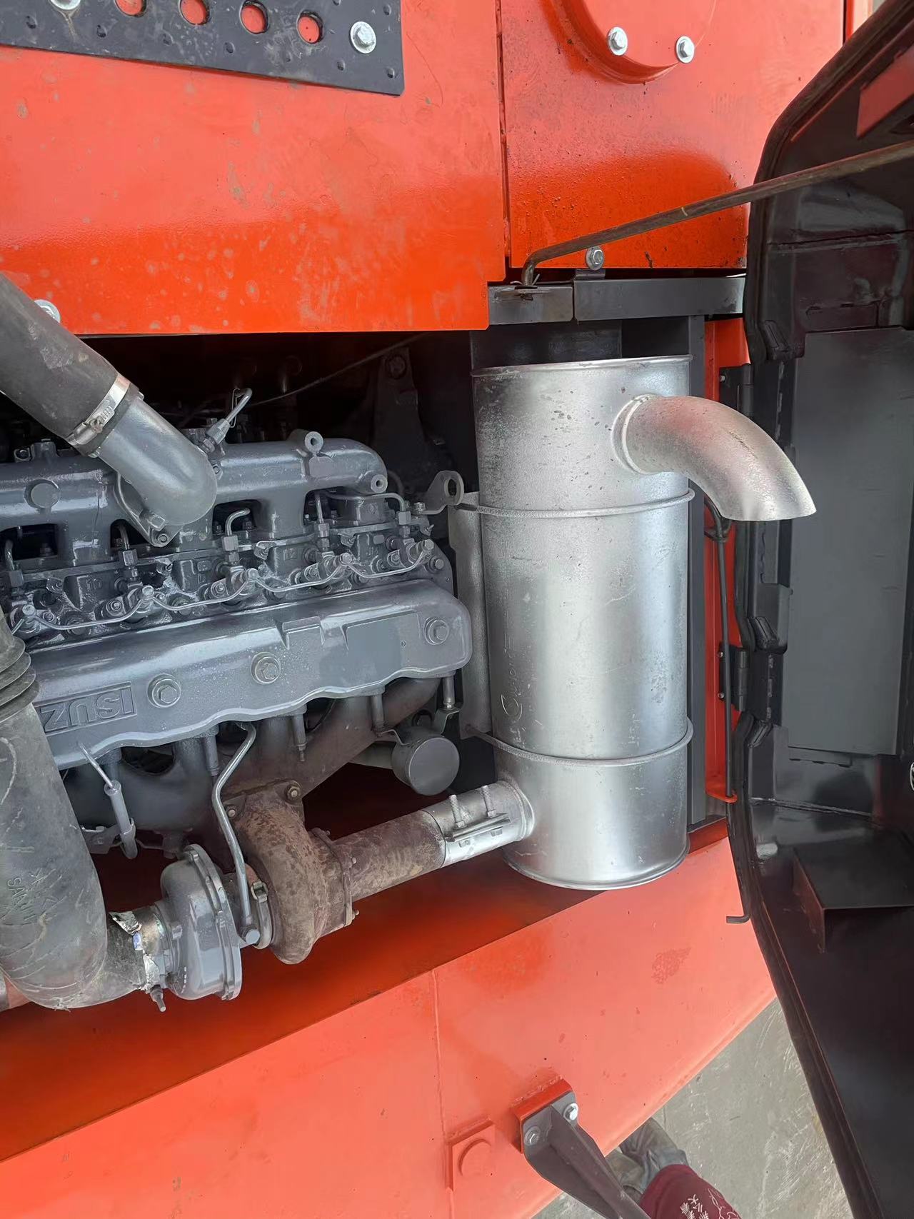 90%NEW used excavator HITACHI ZX240 factory price for sale